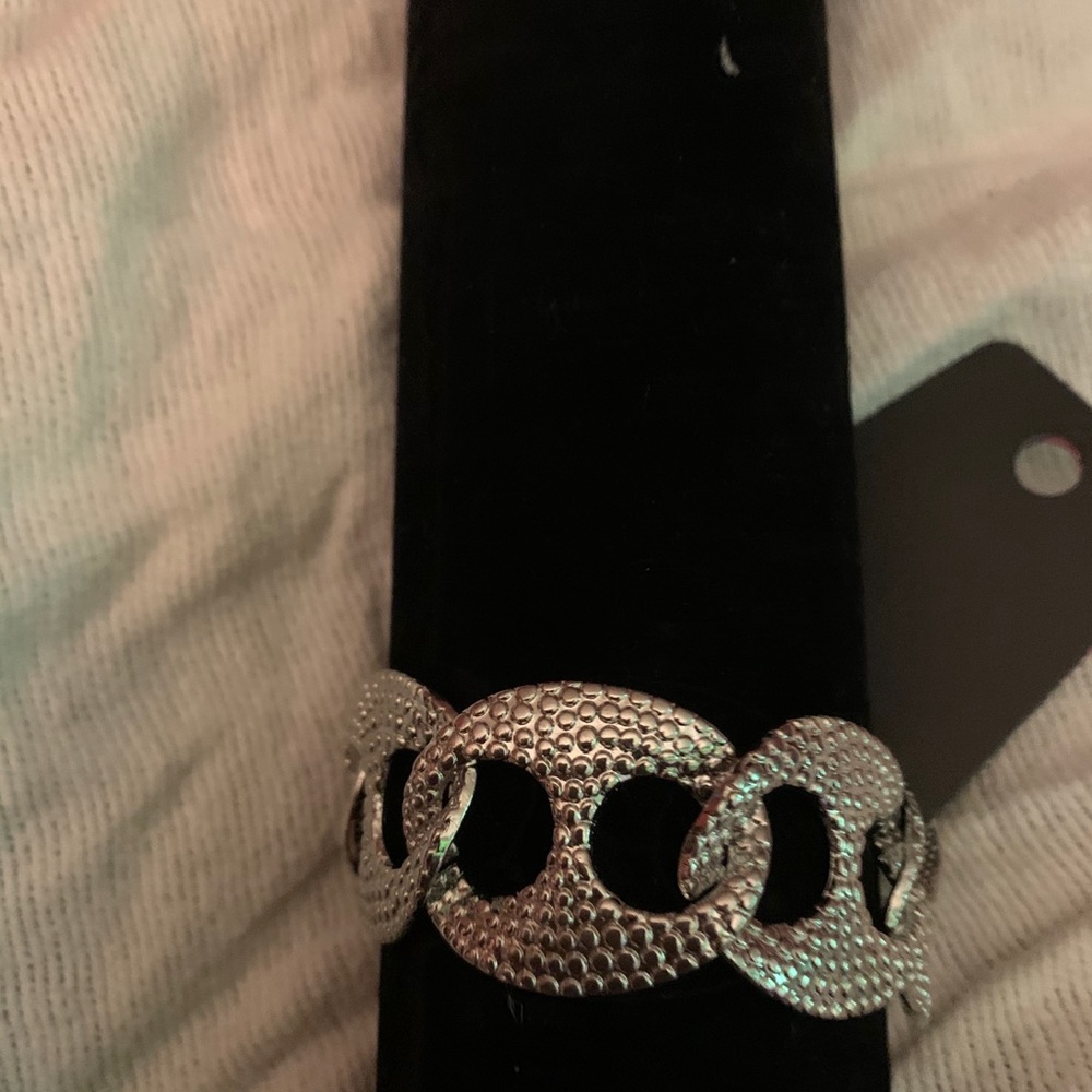 Woman’s link bracelet